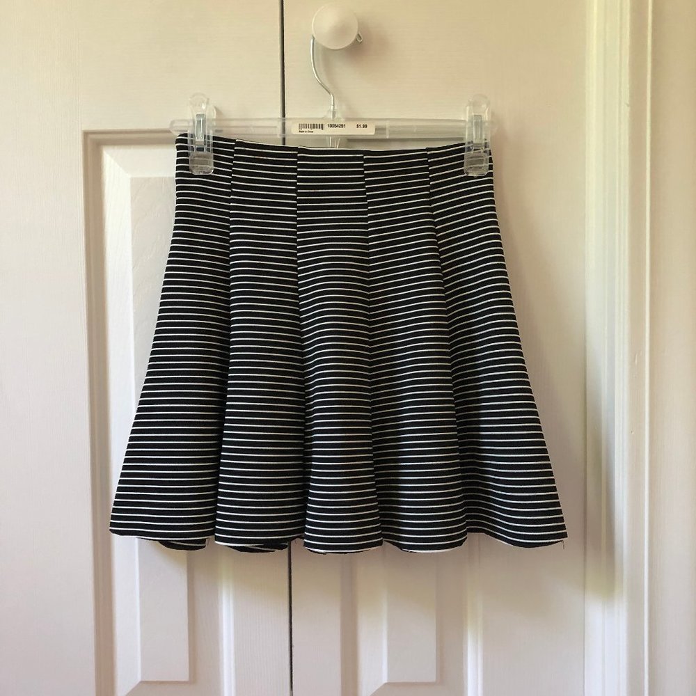 Topshop Striped Skater Skirt Size 0 Petite